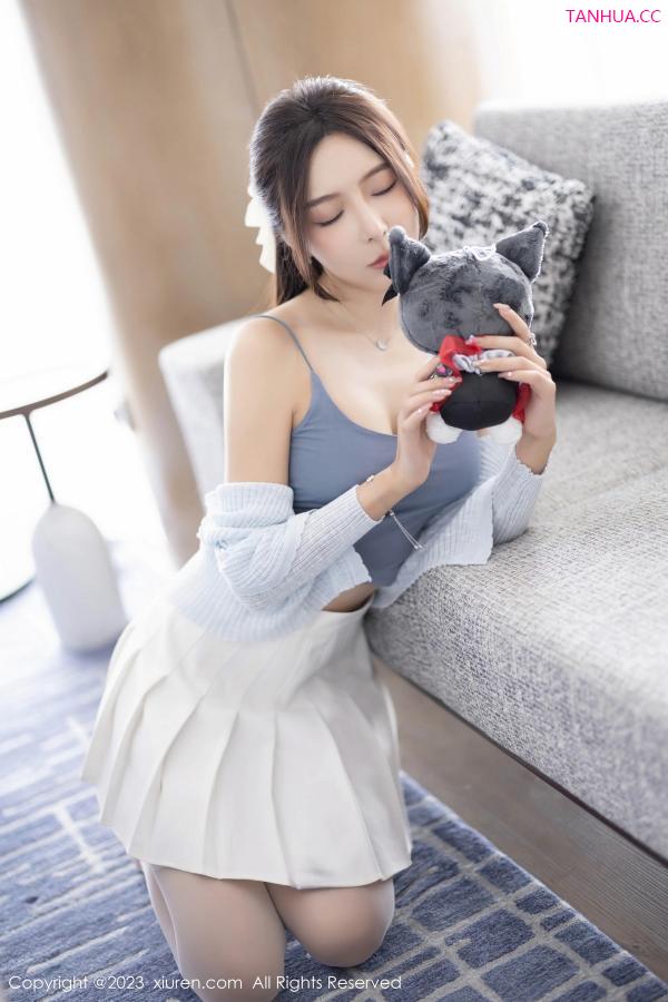 王馨瑶  [XiuRen]高清写真图 2023.10.16 No.7515 王馨瑶yanni 丝袜美腿第62张图片
